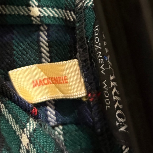 Scottish made wool kilt - Picture 5 of 8